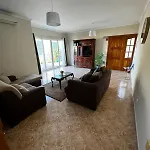 Wanderlust House Дом отдыха