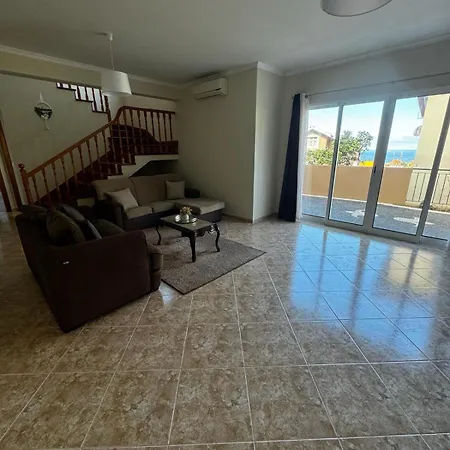 Wanderlust House Holiday home Ponta Delgada (Madeira)