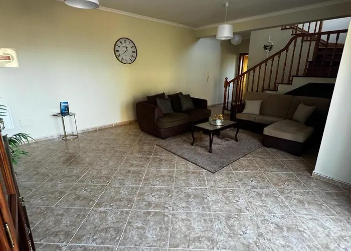 Wanderlust House * Понта-Делгада