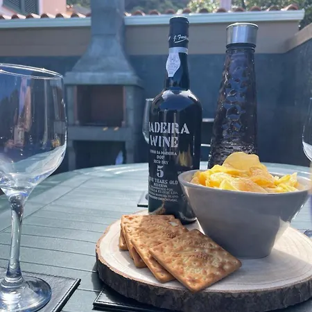 Wanderlust House Vakantiehuis Ponta Delgada (Madeira)