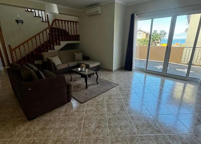 Wanderlust House Casa de Férias Ponta Delgada